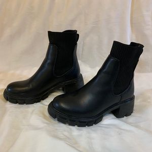 Steve Madden Hutch Platform Boots 7.5